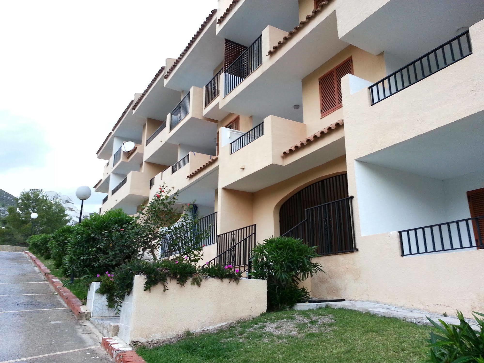 Font Nova 3000 Apartment
